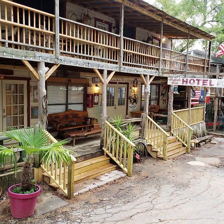 Buffalo Girls Hotel カントン エクステリア 写真