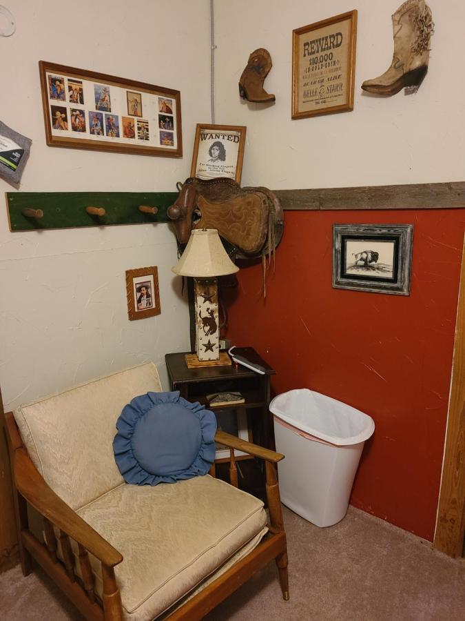 Buffalo Girls Hotel カントン エクステリア 写真
