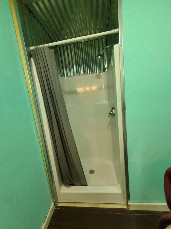 Buffalo Girls Hotel カントン エクステリア 写真