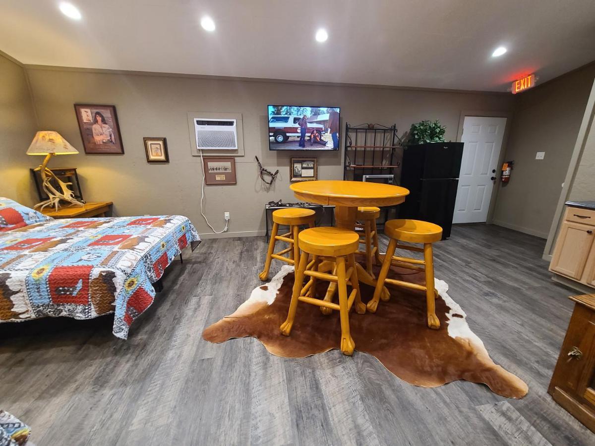 Buffalo Girls Hotel カントン エクステリア 写真