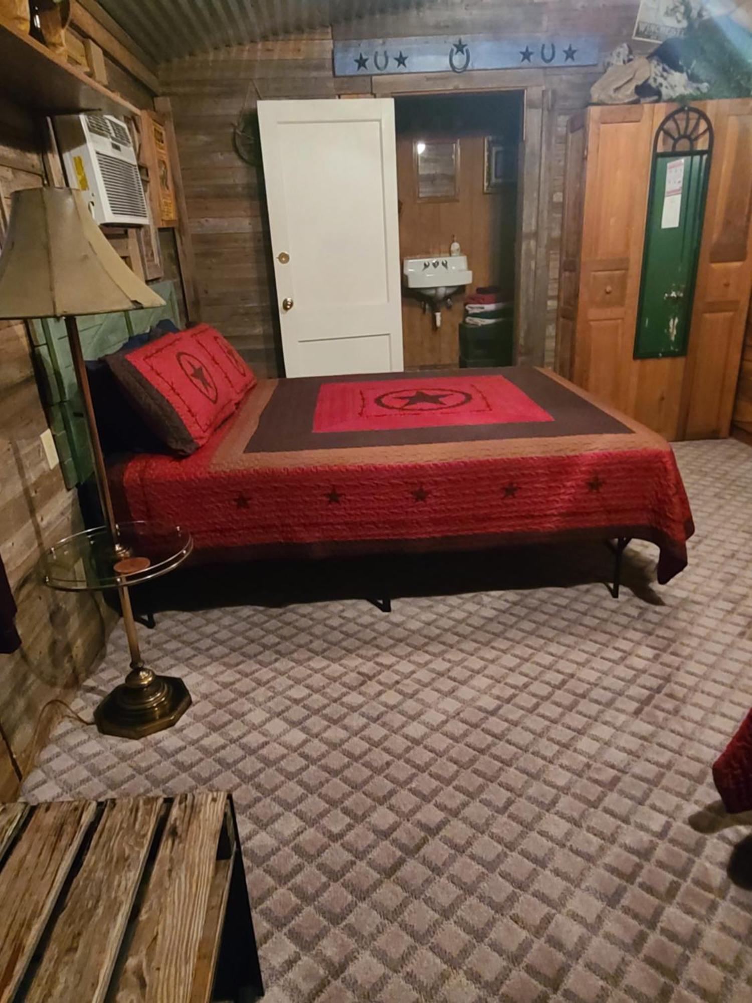 Buffalo Girls Hotel カントン エクステリア 写真